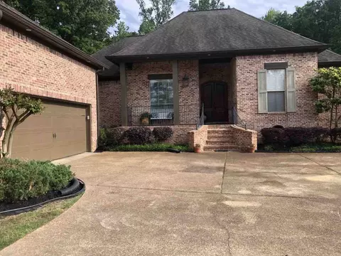 140 Wind Dance Dr, Madison, MS 39110 photo 2