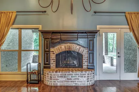 218 Arthurs Ct, Brandon, MS 39047 photo 8