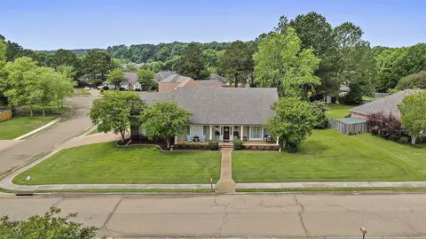 312 Windy Ridge Dr, Brandon, MS 39042 photo 4