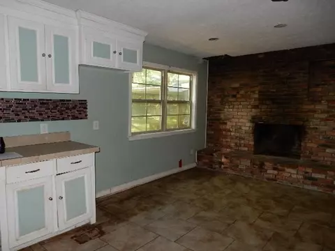 405 Benning Dr, Jackson, MS 39206 photo 19