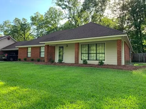 4005 W Lake Rd, Jackson, MS 39212 photo 1