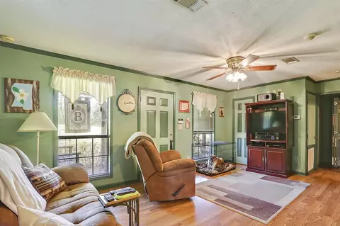110 Bynum Ln, Florence, MS 39073 photo 8