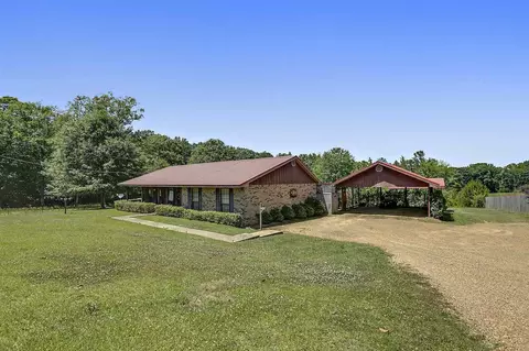 110 Bynum Ln, Florence, MS 39073 photo 5