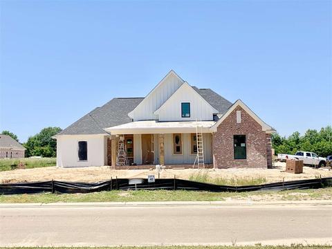 129 Coventry Ln, Canton, MS 39046 photo 1