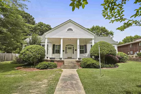 313 E College St, Clinton, MS 39056 photo 1