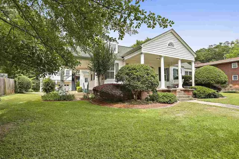 313 E College St, Clinton, MS 39056 photo 3