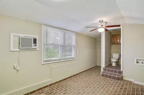 313 E College St, Clinton, MS 39056 photo 30