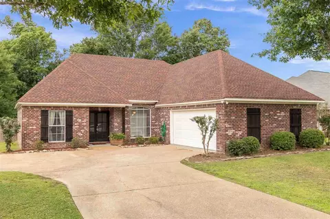 113 Creekside Dr, Canton, MS 39046 photo 1
