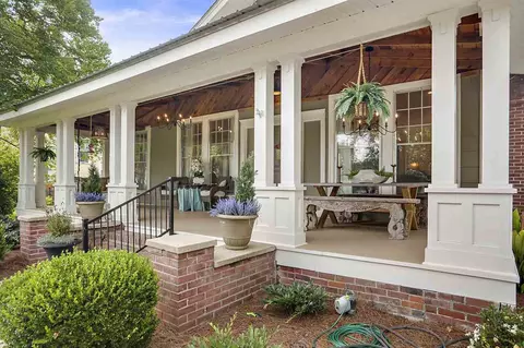 346 E Peace St, Canton, MS 39046 photo 3
