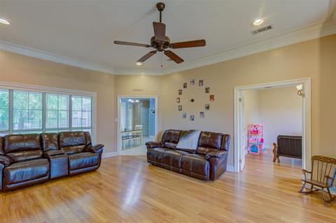 132 Warrior Ln, Clinton, MS 39056 photo 6