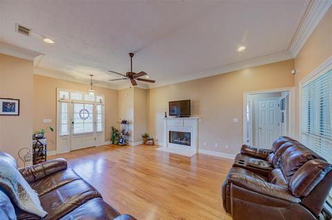 132 Warrior Ln, Clinton, MS 39056 photo 2