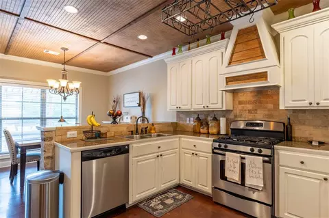 210 Amethyst Dr, Brandon, MS 39047 photo 14