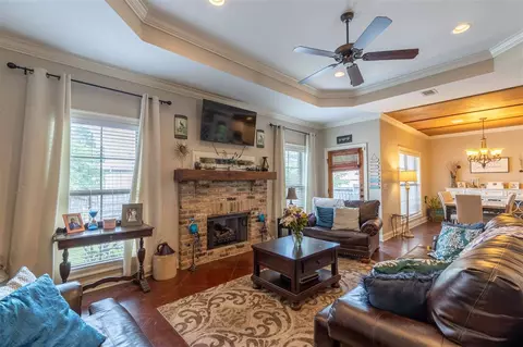 210 Amethyst Dr, Brandon, MS 39047 photo 2
