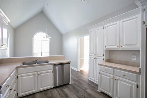 547 Brighton Cir, Brandon, MS 39047 photo 10
