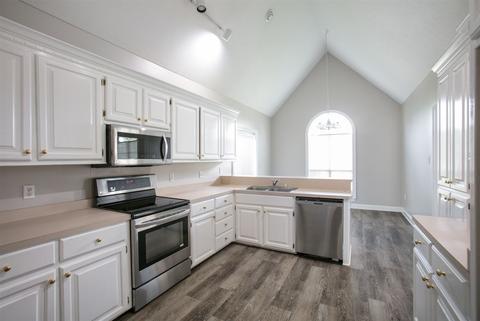 547 Brighton Cir, Brandon, MS 39047 photo 9