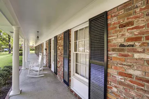 5364 Suffolk Dr, Jackson, MS 39211 photo 4