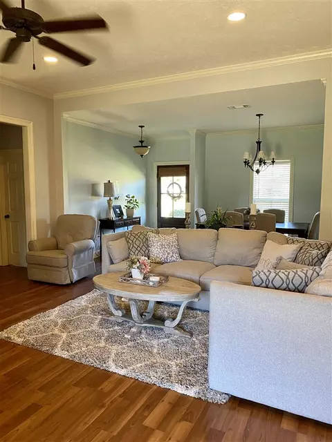 234 Tucker Dr, Brandon, MS 39042 photo 3