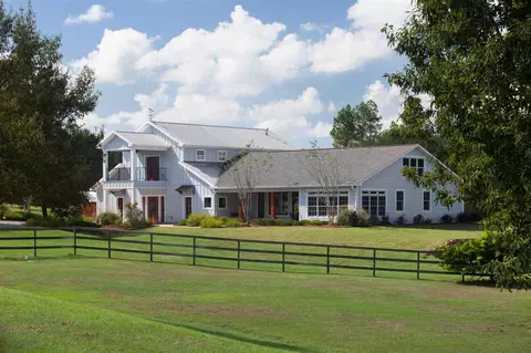 152 Grace Ln, Flora, MS 39071 photo 1