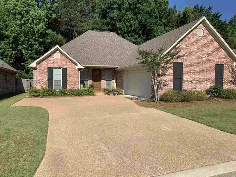 112 Meadowcreek Dr, Brandon, MS 39042 photo 2