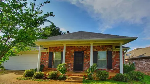 371 Briar View Dr, Brandon, MS 39042 photo 3