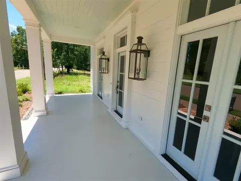 198 N Natchez Dr, Madison, MS 39110 photo 3
