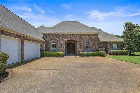 106 Lawrence Dr, Brandon, MS 39047 photo 3