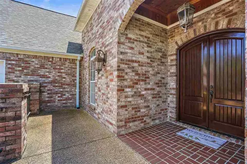 106 Lawrence Dr, Brandon, MS 39047 photo 5