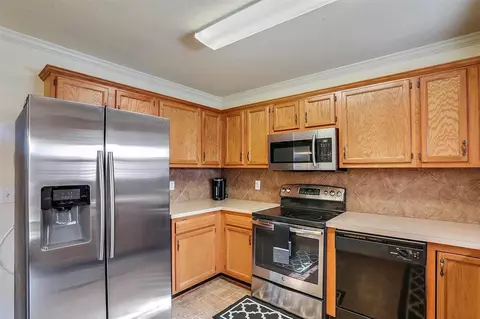 606 Edgewater Branch Dr, Brandon, MS 39042 photo 8