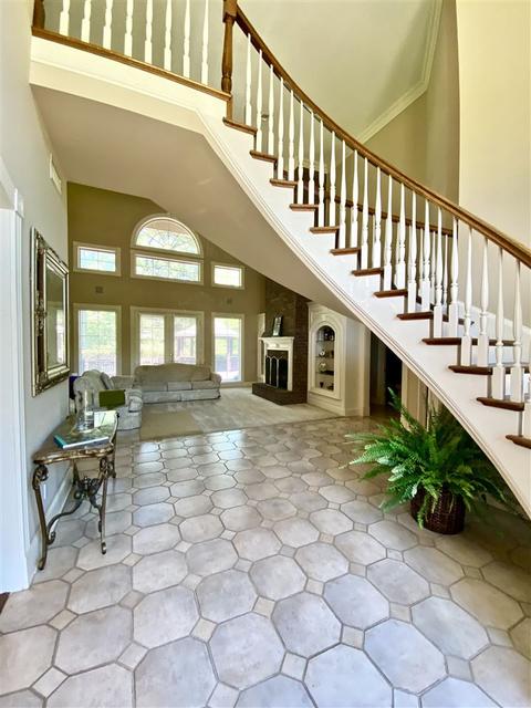 6023 Hanging Moss Rd, Jackson, MS 39206 photo 5