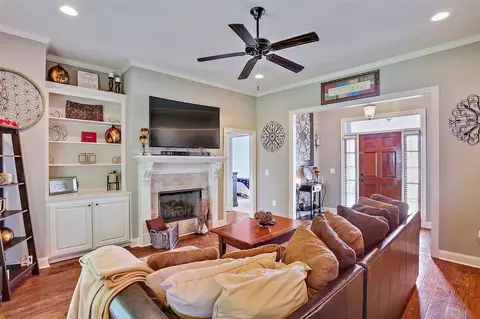 136 Marion Dr, Clinton, MS 39056 photo 8