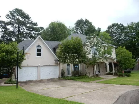 540 Hickory Pl, Brandon, MS 39047 photo 2