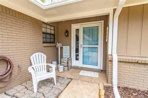 104 Redbud Trl, Brandon, MS 39047 photo 3