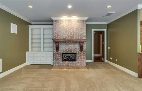 2015 Centre Pointe Dr, Brandon, MS 39042 photo 8