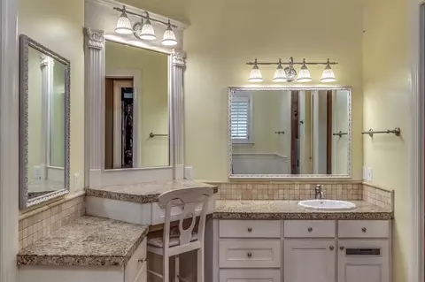 2015 Centre Pointe Dr, Brandon, MS 39042 photo 23