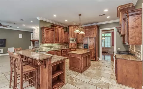 2015 Centre Pointe Dr, Brandon, MS 39042 photo 11