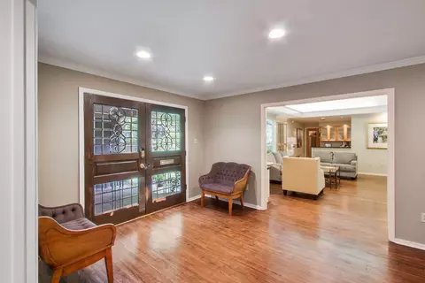 4725 Northampton Dr, Jackson, MS 39211 photo 3