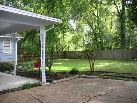 3731 Montrose Cir, Jackson, MS 39216 photo 5