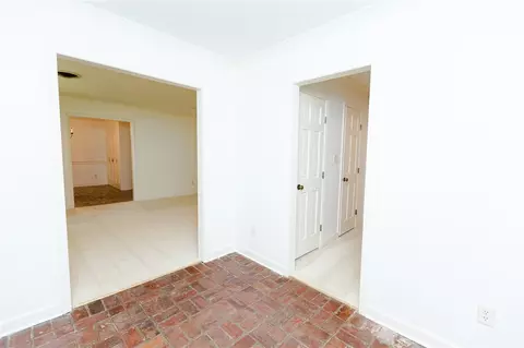 5345 Farnsworth, Jackson, MS 39211 photo 13