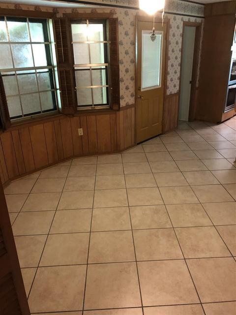 574 W Main St, Raymond, MS 39154 photo 5
