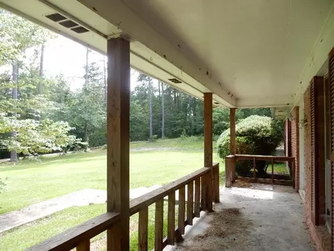 817 Dixie Ave, Mendenhall, MS 39114 photo 7