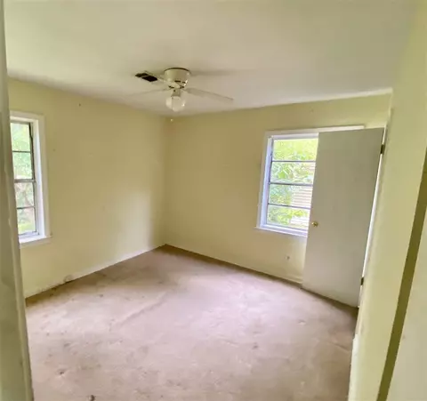 330 Lawrence Dr, Jackson, MS 39206 photo 3