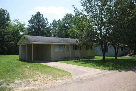 1208 St Augustine Dr, Pearl, MS 39208 photo 1