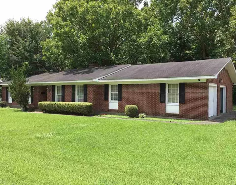 5841 Orchardview Dr, Jackson, MS 39211 photo 2