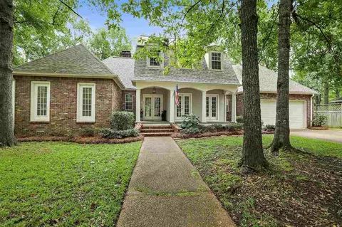109 Ridge Cir, Brandon, MS 39047 photo 1