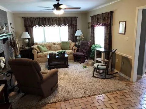 2150 E Third St, Forest, MS 39074 photo 5