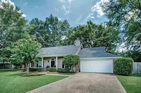 1004 Hemlock Cv, Flowood, MS 39232 photo 1
