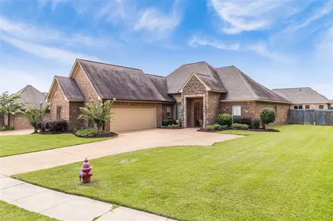 102 Amethyst Ln, Brandon, MS 39047 photo 3