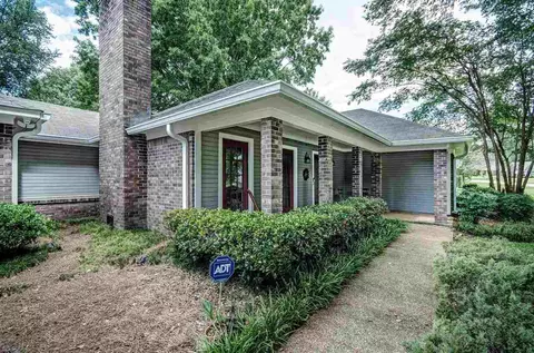 409 Patio Pl, Clinton, MS 39056 photo 3