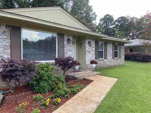 265 Patton Dr, Pearl, MS 39208 photo 1