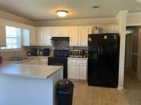 111 Nicholson Dr, Terry, MS 39170 photo 6
